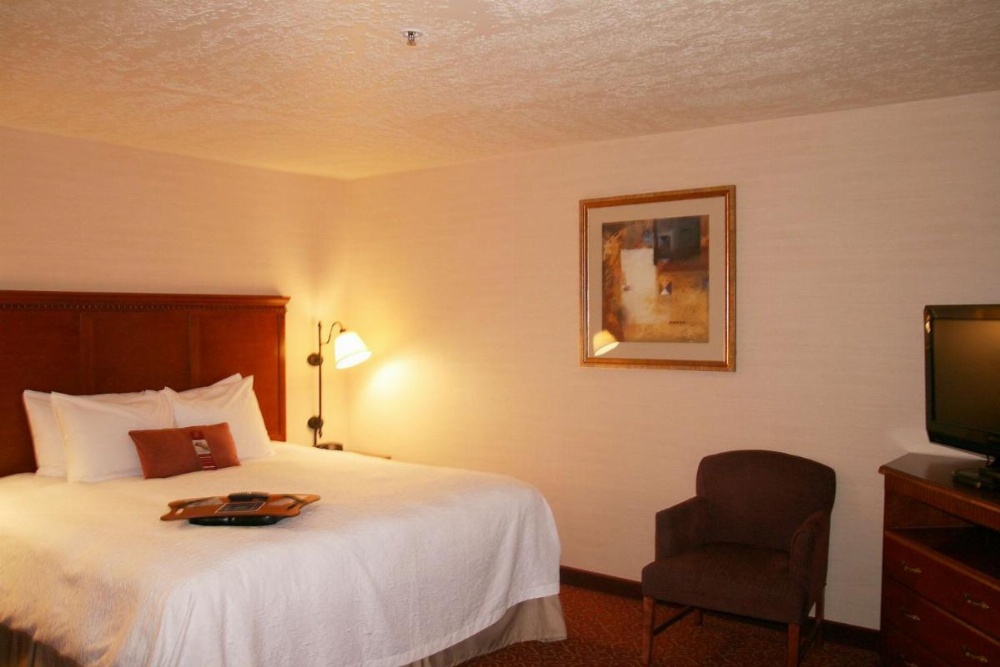 Room image 4